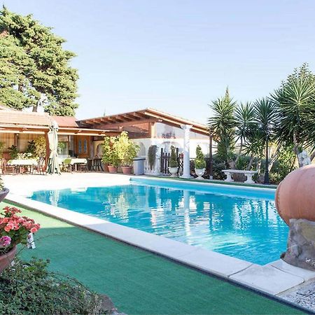 Agriturismo Borgo Dell'Aschetto Marina di Cerveteri Luaran gambar
