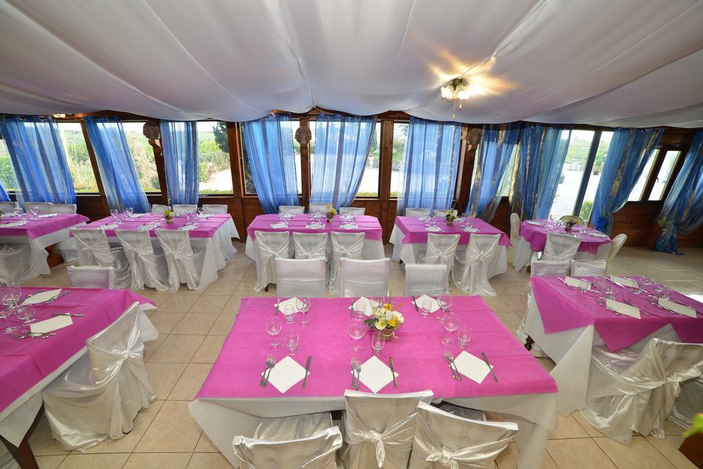 Agriturismo Borgo Dell'Aschetto Marina di Cerveteri Luaran gambar