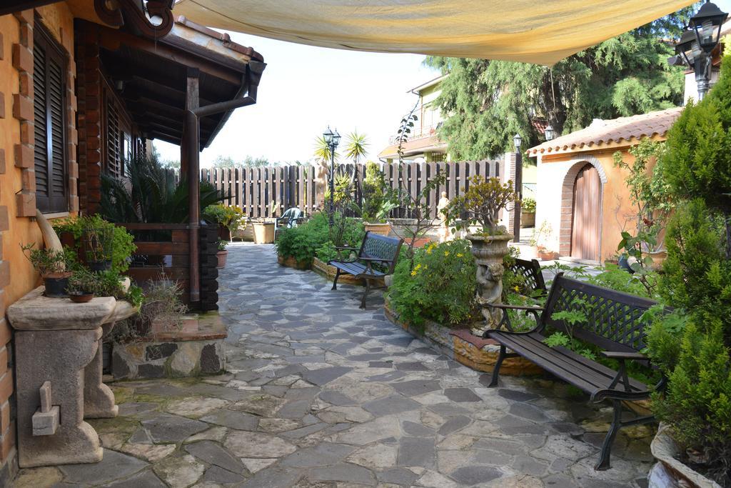 Agriturismo Borgo Dell'Aschetto Marina di Cerveteri Luaran gambar